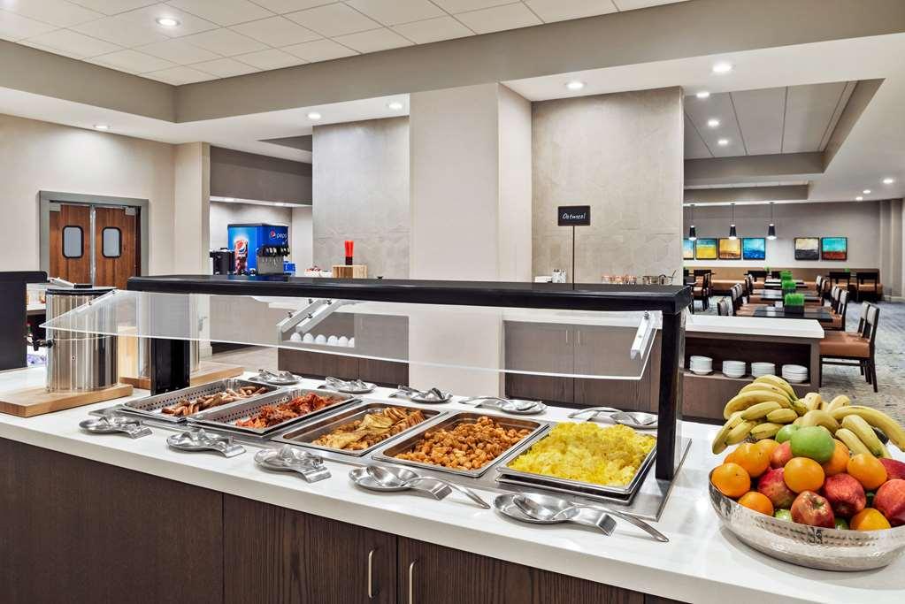 Embassy Suites By Hilton Cleveland Rockside Independence Restaurant photo