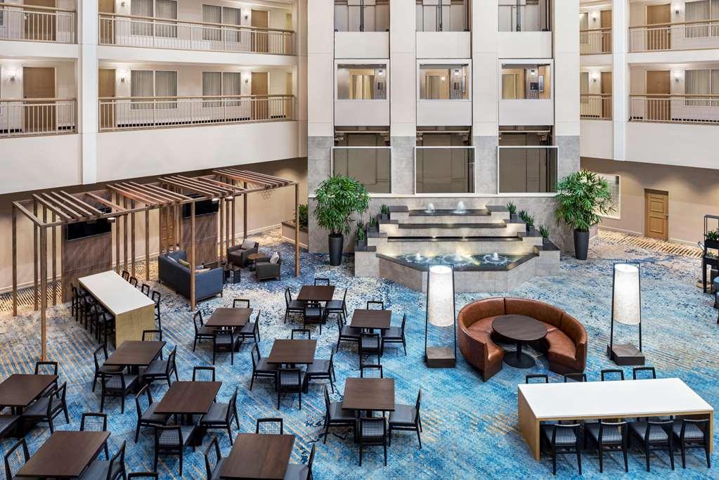 Embassy Suites By Hilton Cleveland Rockside Independence Interior photo